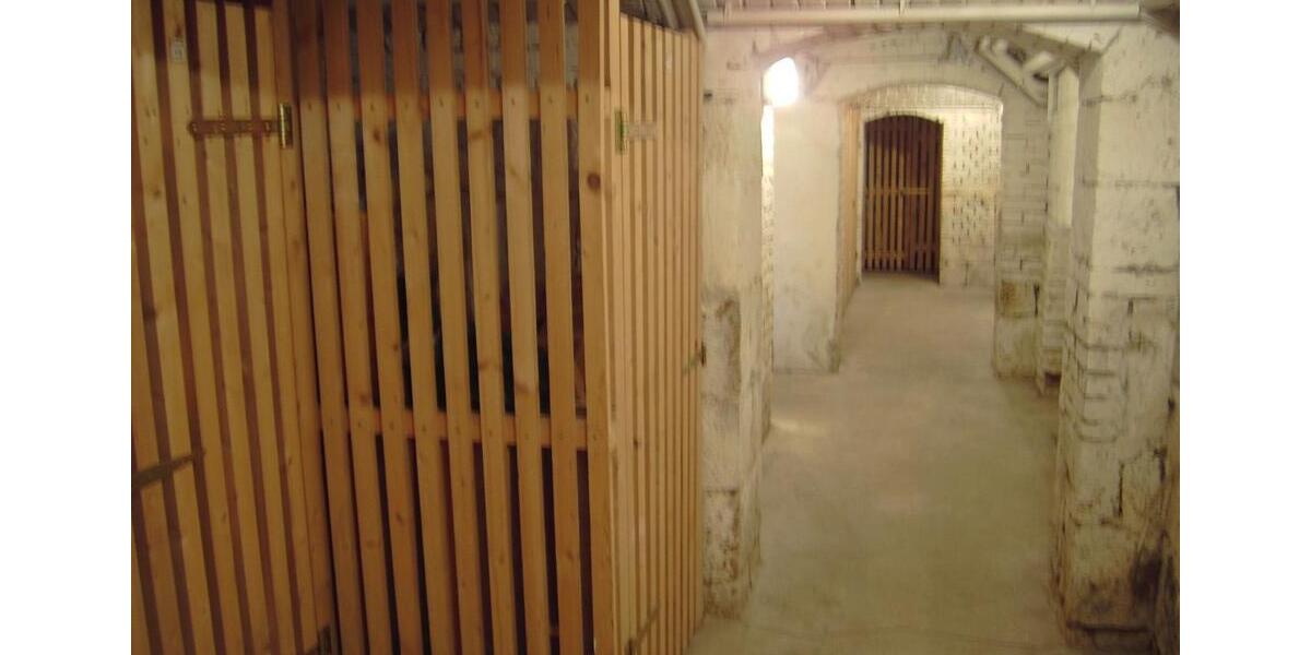 Etagenwohnung Chemnitz Kapellenberg - 1 Zimmer, 30 m&sup2;, 500&euro; | Angebot:26253217