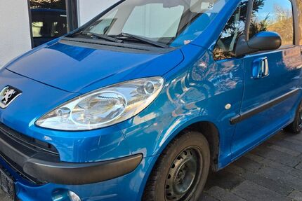 Peugeot 1007 129.242 km 1.500 &euro; Chemnitz 09125