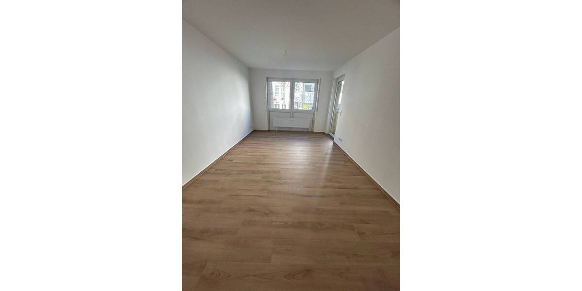 Etagenwohnung Chemnitz Schloßchemnitz - 2 Zimmer, 51 m&sup2;, 330&euro; | Angebot:26378171
