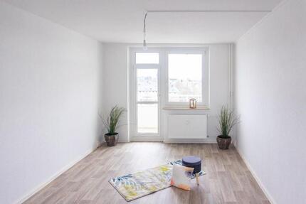 Wohnung Chemnitz Adelsberg - 3 Zimmer, 70 m&sup2;, 427&euro; | Angebot:26373509