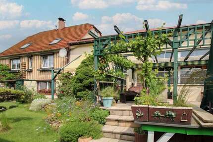 Haus Chemnitz Grüna - 7 Zimmer, 188 m&sup2;, 174.000&euro; | Angebot:27225546