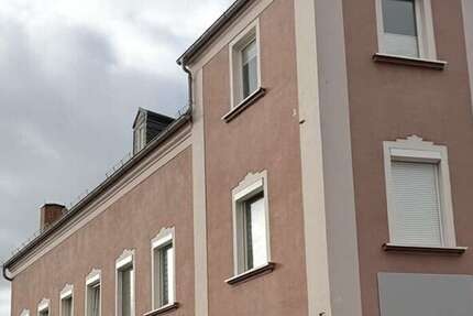 Haus zum Kaufen in LichtensteinSachsen 277.000 € 286 m² 8 zimmer