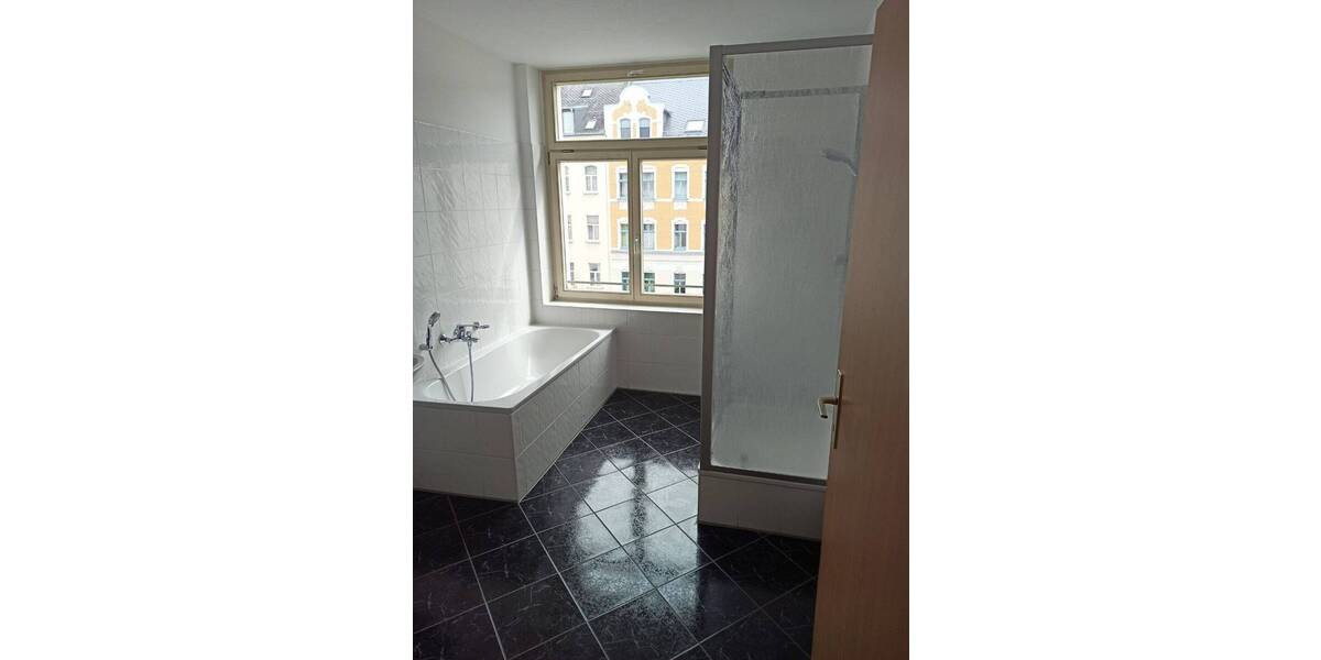 Etagenwohnung Chemnitz Kaßberg - 3 Zimmer, 90 m&sup2;, 170.000&euro; | Angebot:25716392