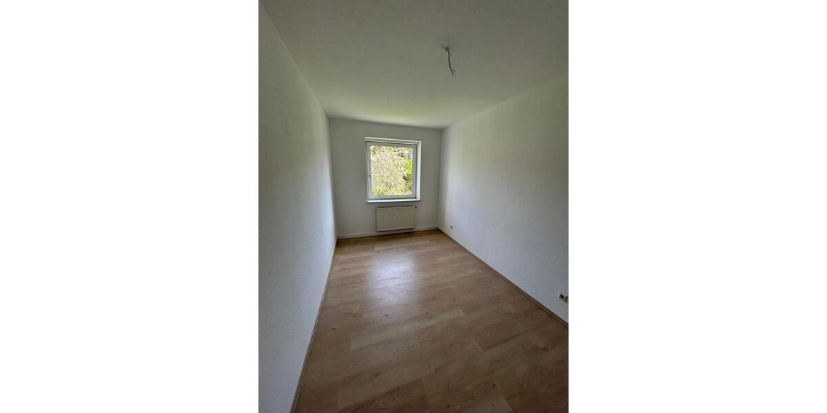 Etagenwohnung Chemnitz Ebersdorf - 2 Zimmer, 52 m&sup2;, 230&euro; | Angebot:26440935