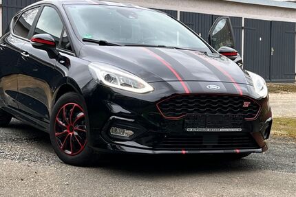 Ford Fiesta 26.461 km 12.999 &euro; Chemnitz 09130