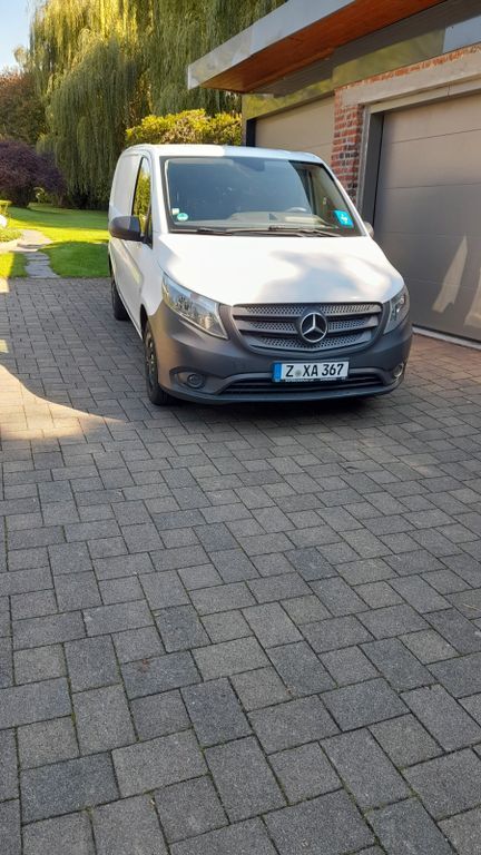 Mercedes-Benz Vito 195.000 km 8.900 € Reinsdorf 08141