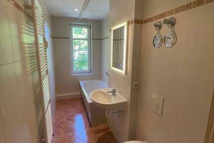 Ohlala...Moderner Grundriss, tolle 2 Raum-Whg. mit Balkon und Fenster im Bad !!! 2 zimmer