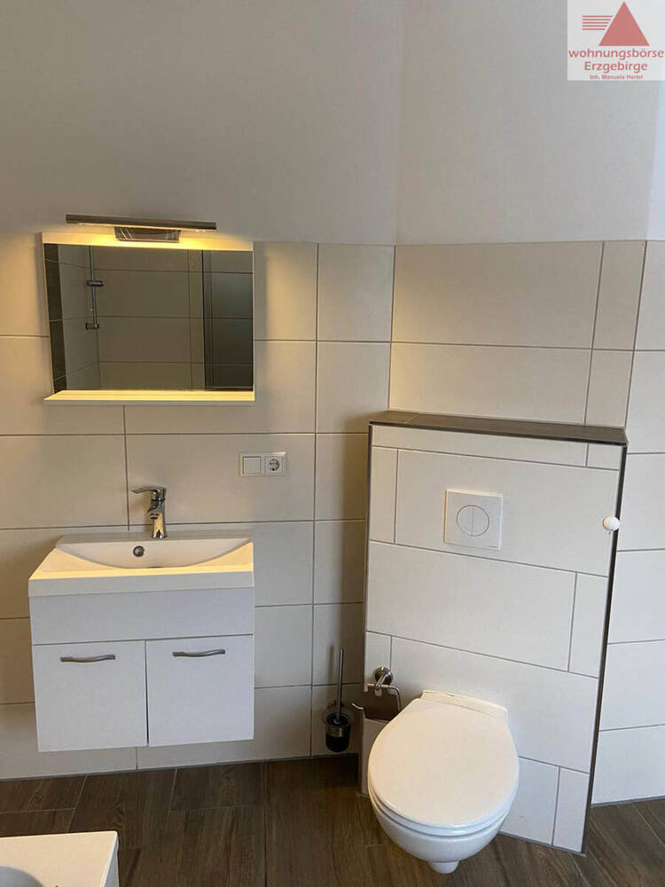 Moderne SingleWohnung im Zentrum von Hohnstein-Ernstthal