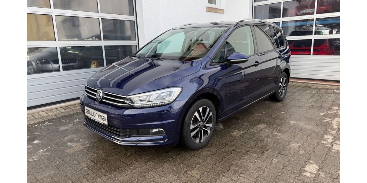 VW Touran 120.952 km 17.990 &euro; Chemnitz 09125