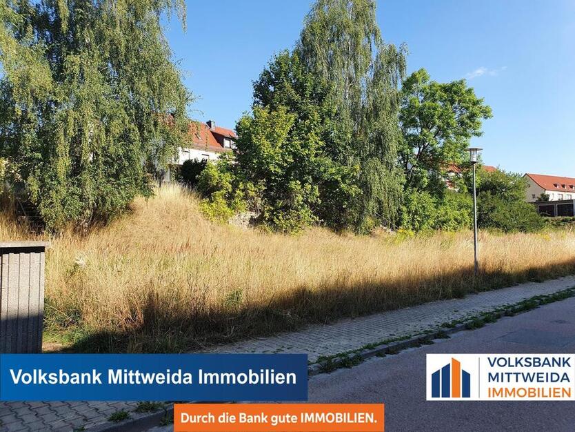 Ruhig gelegenes Baugrundstück in der Innenstadt von Hainichen! Bauträger frei! zimmer