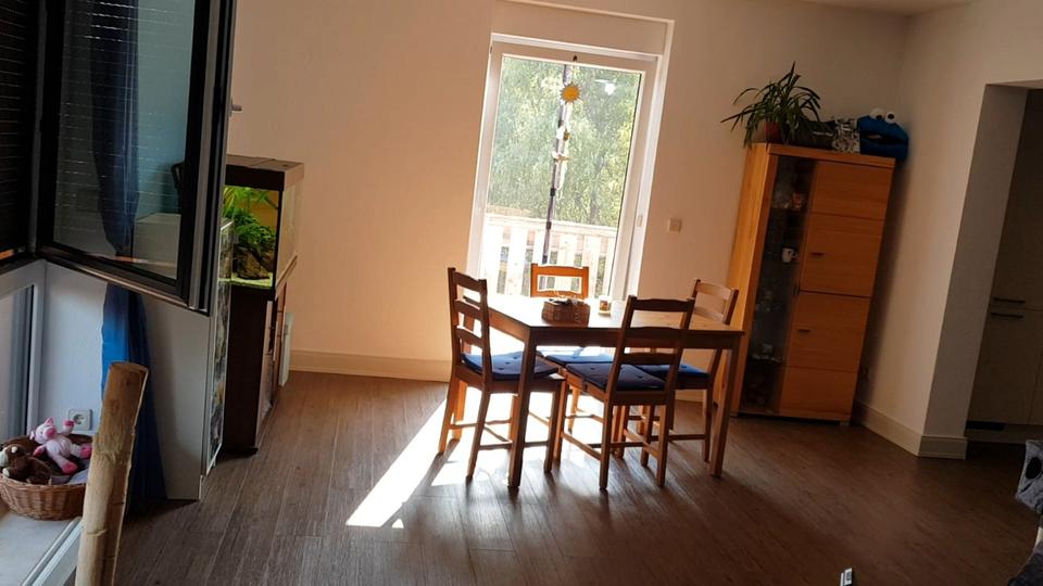 Etagenwohnung Hainichen - 3 Zimmer, 100 m&sup2;, 845&euro; | Angebot:26251930