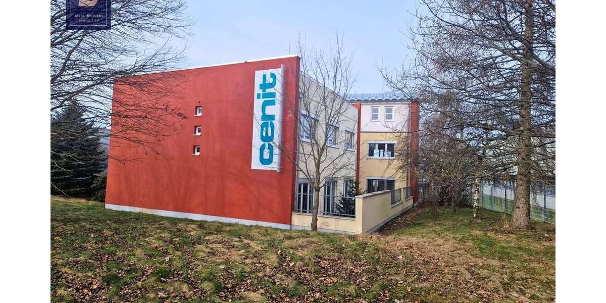 Firmenkomplex mit Garage und Einliegerwohnung 22 zimmer