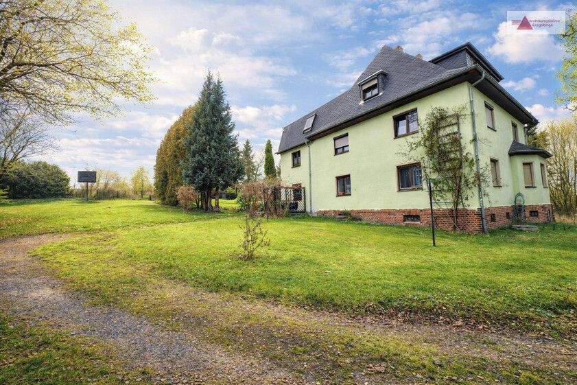 Mehrfamilienhaus, Wohnhaus Burgstädt / Burkersdorf Burgstädt - 6 Zimmer, 262 m&sup2;, 308.000&euro; | Angebot:25688326