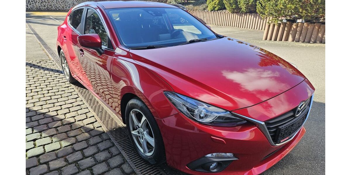 Mazda 3 98.032 km 11.700 &euro; Frankenberg 09669