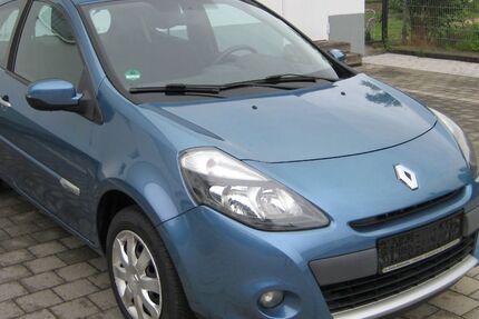 Renault Clio 59.000 km 4.990 &euro; Chemnitz 09125