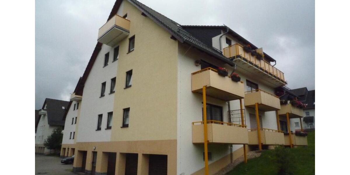 Etagenwohnung Stollberg (Erzgebirge) - 1 Zimmer, 40 m&sup2;, 48.500&euro; | Angebot:26308881