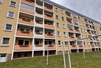 Wohnung Hohenstein-Ernstthal Wüstenbrand - 4 Zimmer, 65 m&sup2;, 49.000&euro; | Angebot:20617024