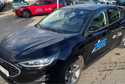 Ford Focus 9.161 km 26.975 &euro; Chemnitz 09114