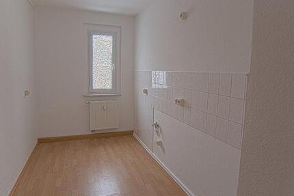 Wohnung Wolkenstein - 3 Zimmer, 62 m&sup2;, 300&euro; | Angebot:17397977