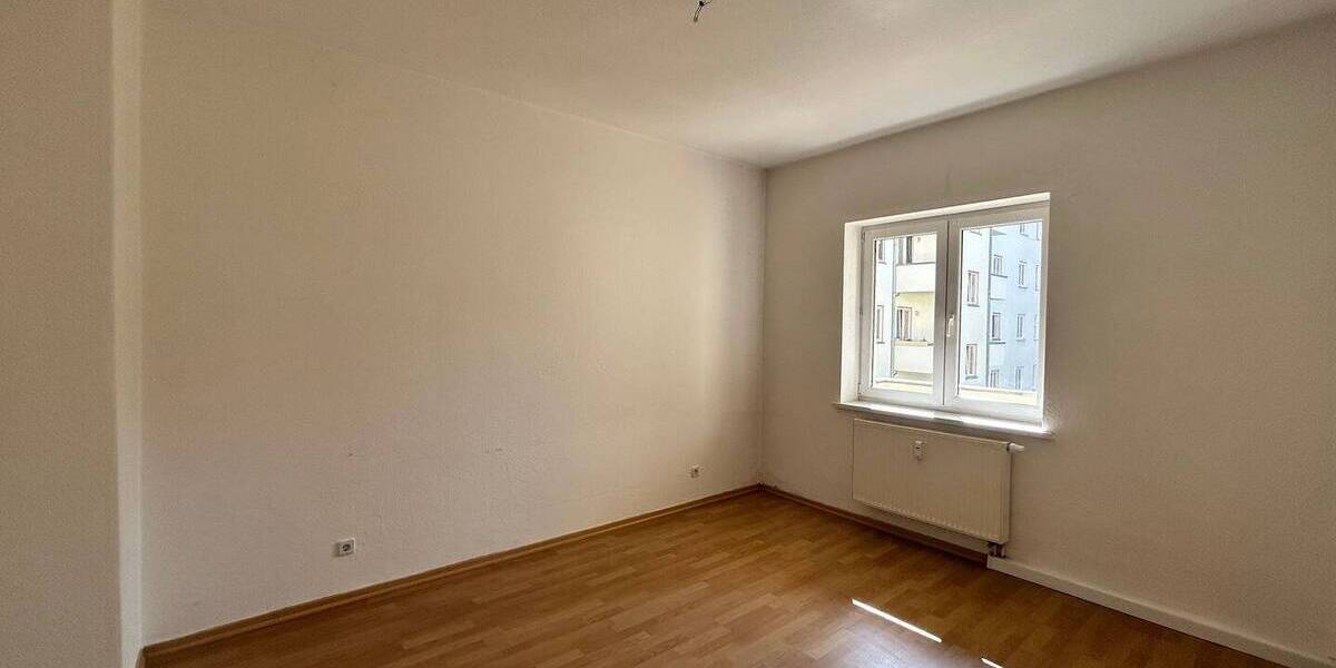 Etagenwohnung Chemnitz Kaßberg - 2 Zimmer, 62 m&sup2;, 310&euro; | Angebot:26245554