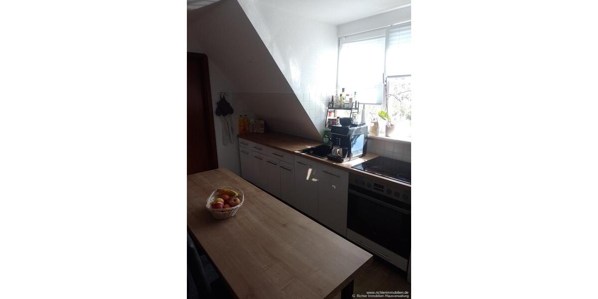 Dachgeschoßwohnung Großschirma - 2 Zimmer, 49 m&sup2;, 295&euro; | Angebot:26334773