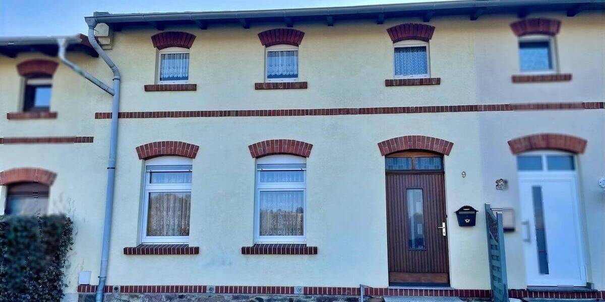 Reihenmittelhaus Lunzenau - 4 Zimmer, 105 m&sup2;, 59.900&euro; | Angebot:25776928