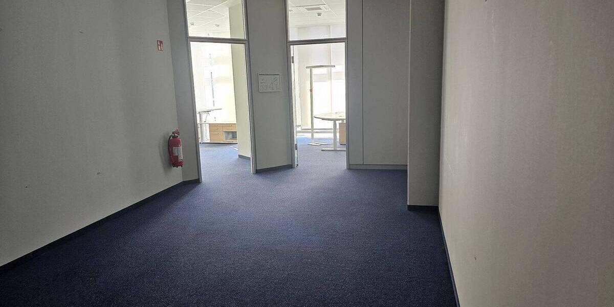 Gewerbeobjekt Chemnitz Sonnenberg - 6 Zimmer, 3.000&euro; | Angebot:26257347