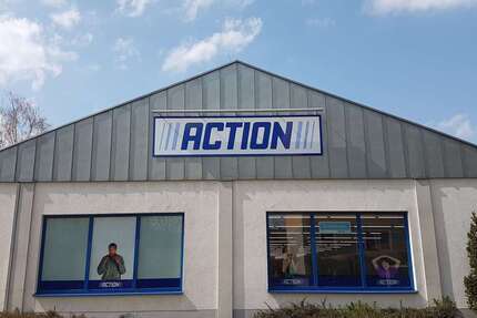 Einzelhandel in Chemnitz 825.000 € 1000 m² zimmer