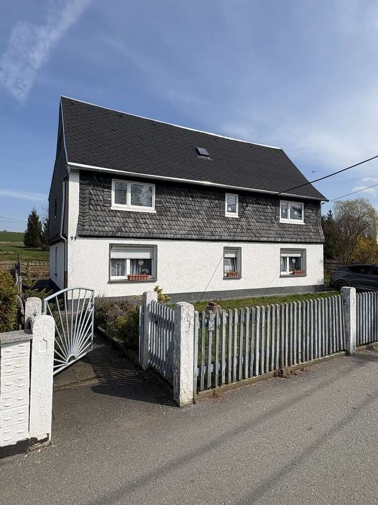 Haus zum Kaufen in Bernsdorf 139.000 € 160 m²