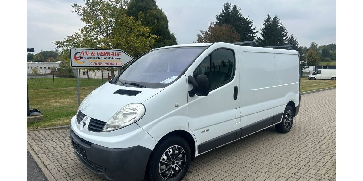 Renault Trafic 250.121 km 3.300 &euro; Waldheim 04736