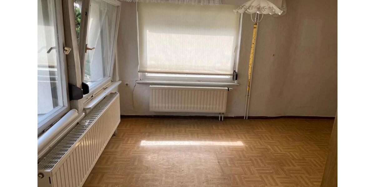 Einfamilienhaus Limbach-Oberfrohna Oberfrohna - 4 Zimmer, 124 m&sup2;, 46.000&euro; | Angebot:26619876