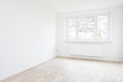 Wohnung Chemnitz Adelsberg - 3 Zimmer, 92 m&sup2;, 571&euro; | Angebot:25883842