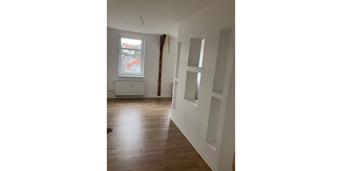 Zimmer Lunzenau - 4 Zimmer, 110 m&sup2;, 462&euro; | Angebot:25895845