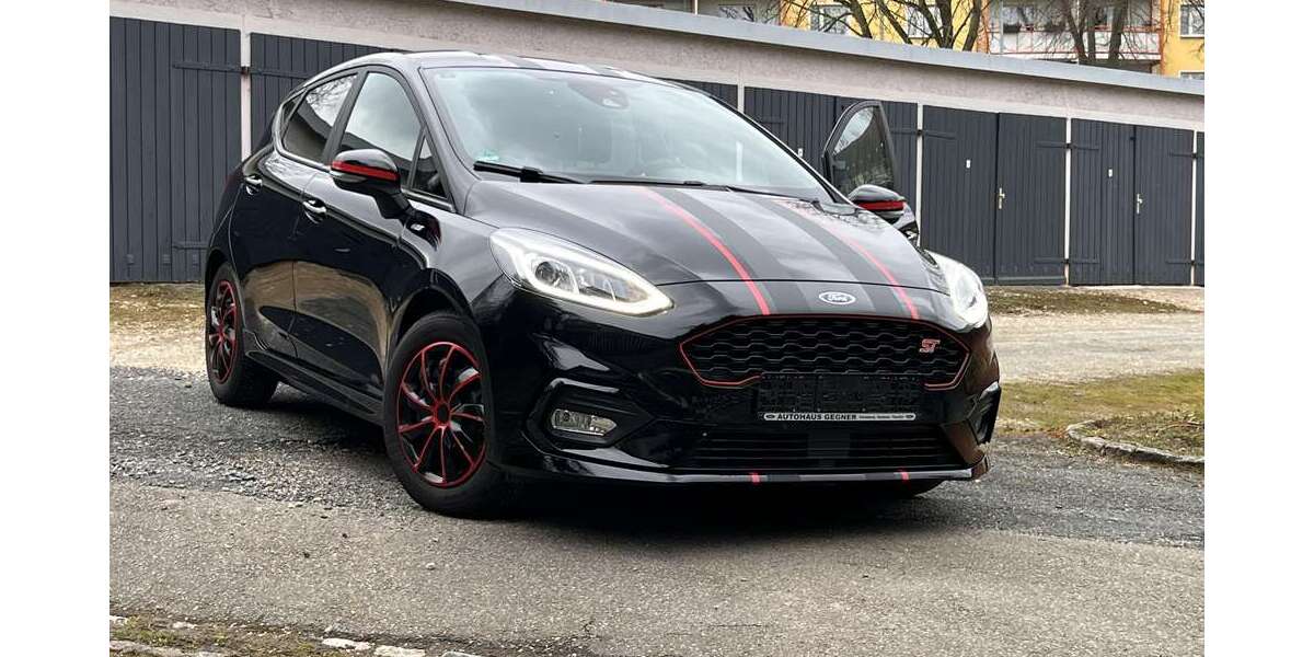 Ford Fiesta 26.461 km 12.999 &euro; Chemnitz 09130