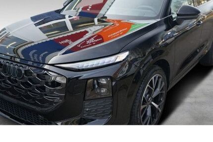 Audi Q3 15.000 km 62.950 € Chemnitz 09113