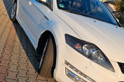 Ford Mondeo 244.000 km 7.499 € Mittweida 09648