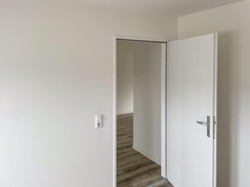 Helle 3-Zimmer-Dachgeschosswohnung mit Sichtbalken in Chemnitz-Hilbersdorf! 3 zimmer