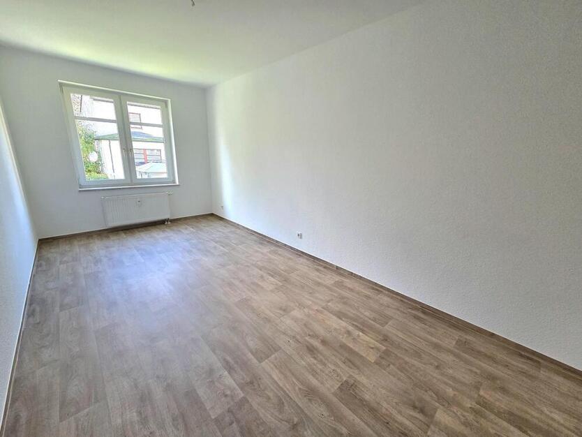 3-Zimmer-Wohnung mit Balkon Loggia! 3 zimmer