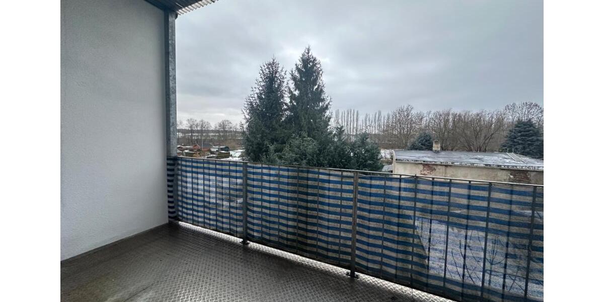 Etagenwohnung Chemnitz Borna-Heinersdorf - 3 Zimmer, 65 m&sup2;, 395&euro; | Angebot:26262698