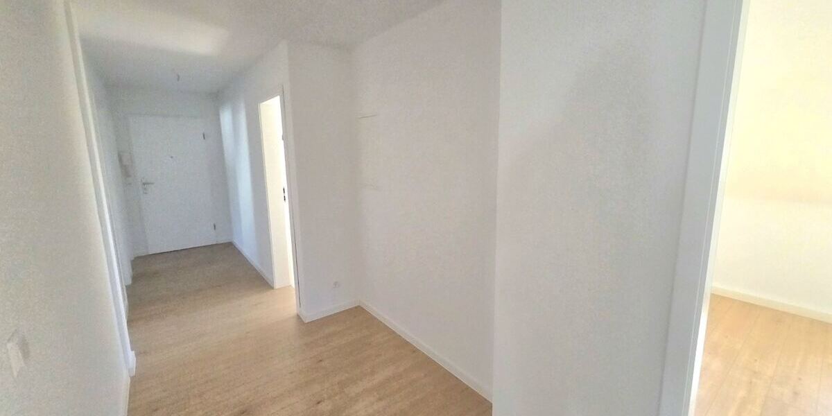 Viel Platz unterm Dach: 5‑Zimmer-Wohnung mit Sichtbalken & Tageslichtbad! - Etagenwohnung Chemnitz Gablenz | Angebot:26674854