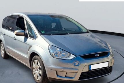Ford S-Max 192.155 km 4.399 € Brand-Erbisdorf 09618