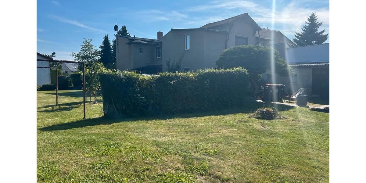 Freistehendes Einfamilienhaus mit großem Grundstück zimmer