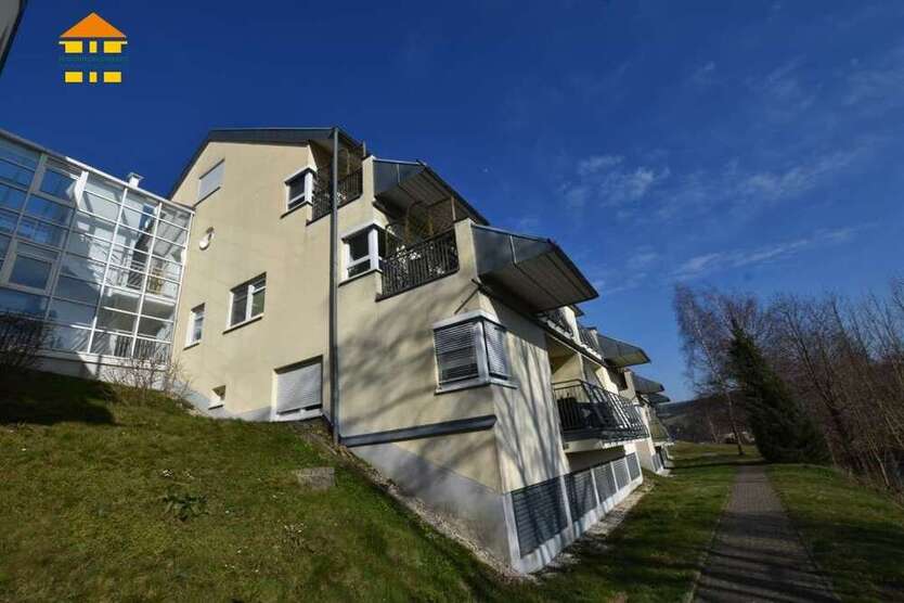 Wohnung zum Kaufen in Burkhardtsdorf 155.000 € 106.04 m²
