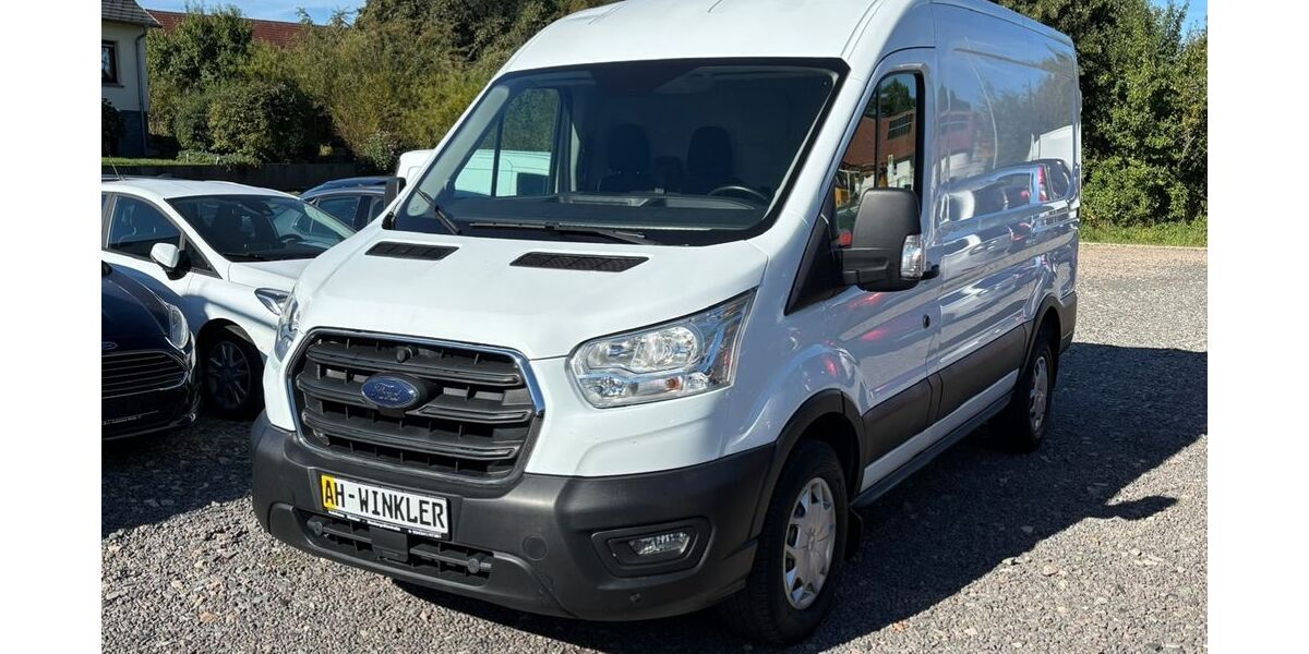 Ford Transit 126.259 km 20.990 € Geithain 04643