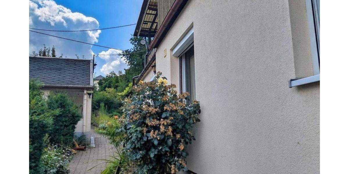 Doppelhaushälfte Oederan - 3 Zimmer, 85 m&sup2;, 142.000&euro; | Angebot:25690432