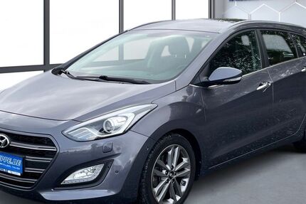 Hyundai i30 124.914 km 11.390 &euro; Stollberg 09366