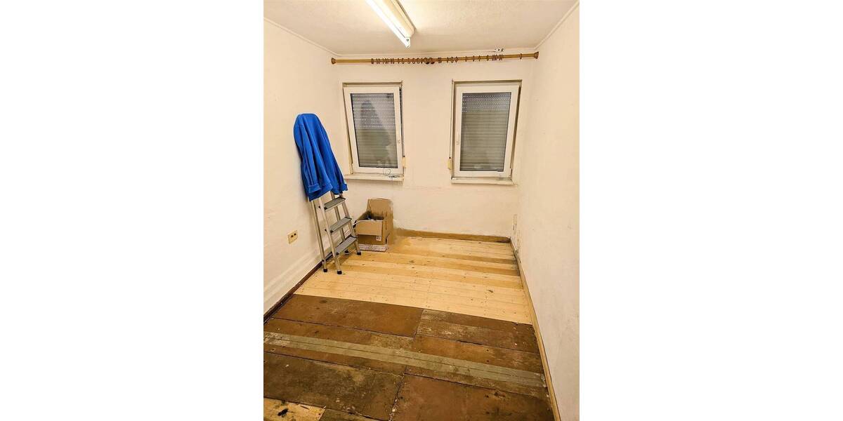Einfamilienhaus Stollberg / Erzgebirge Stollberg - 1 Zimmer, 150 m&sup2;, 39.900&euro; | Angebot:25740336