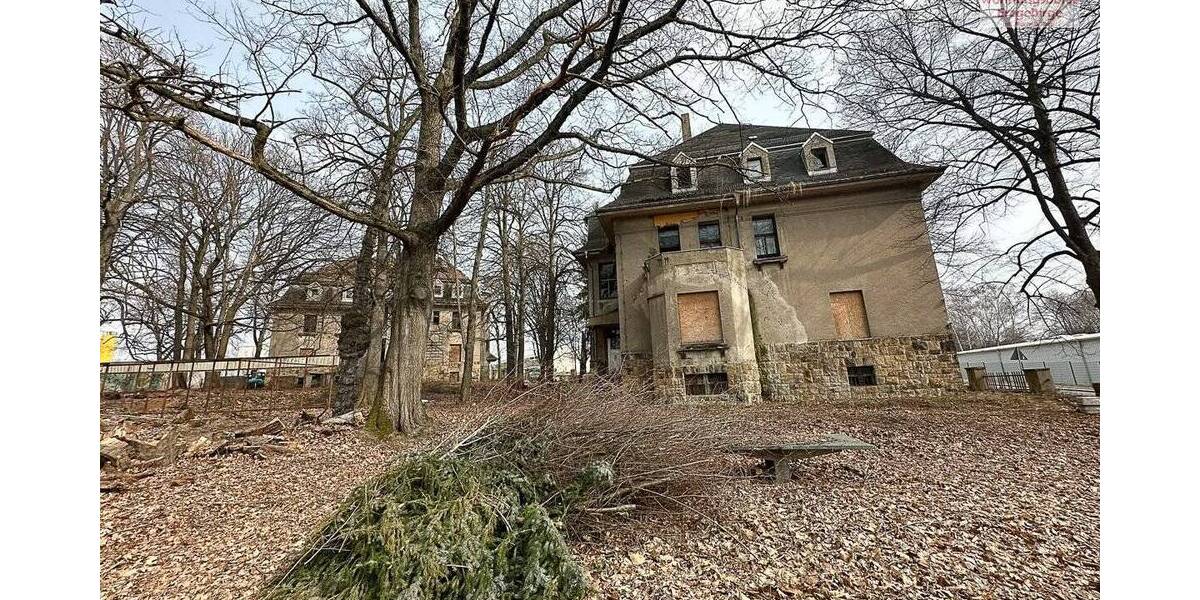 2 Denkmalvillen in Chemnitz: 7.640m² Grundstück, Mischgebiet, Sanierungsobjekt, AfA-Abschreibung 4 zimmer