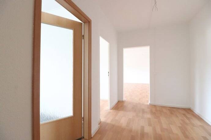 Etagenwohnung Flöha Plaue - 5 Zimmer, 127 m&sup2;, 625&euro; | Angebot:19350550