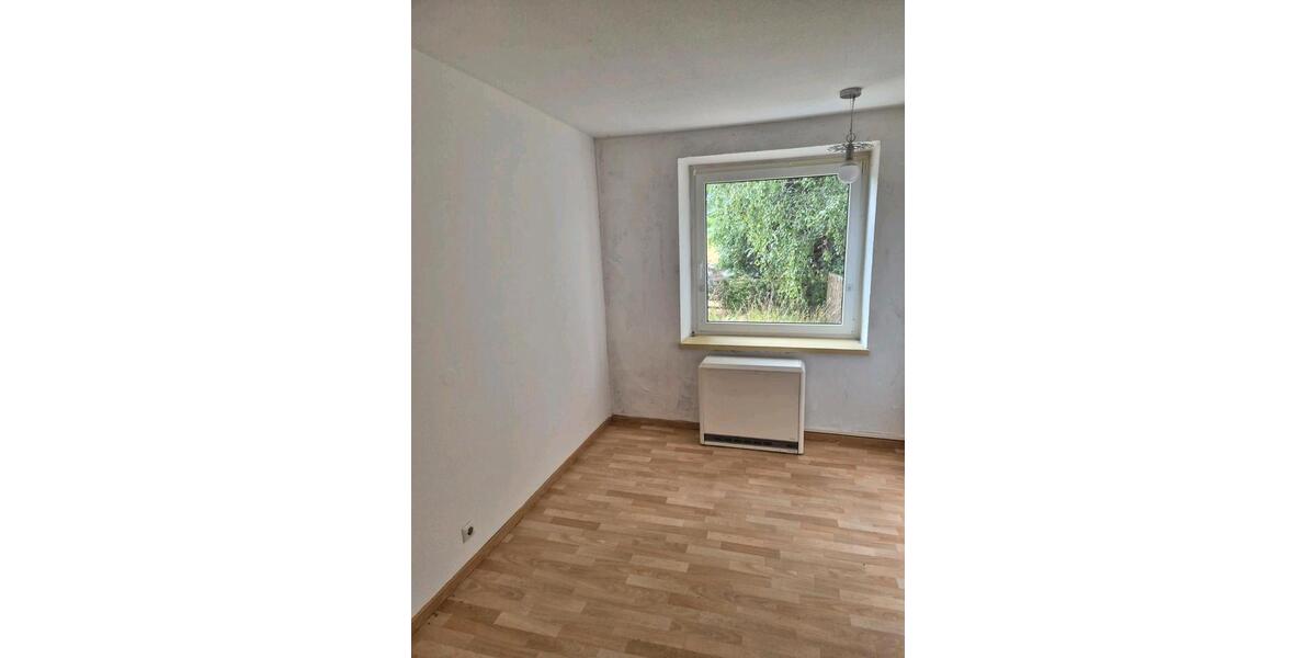 Einfamilienhaus Limbach-Oberfrohna Oberfrohna - 5 Zimmer, 150 m&sup2;, 10.000&euro; | Angebot:26131789
